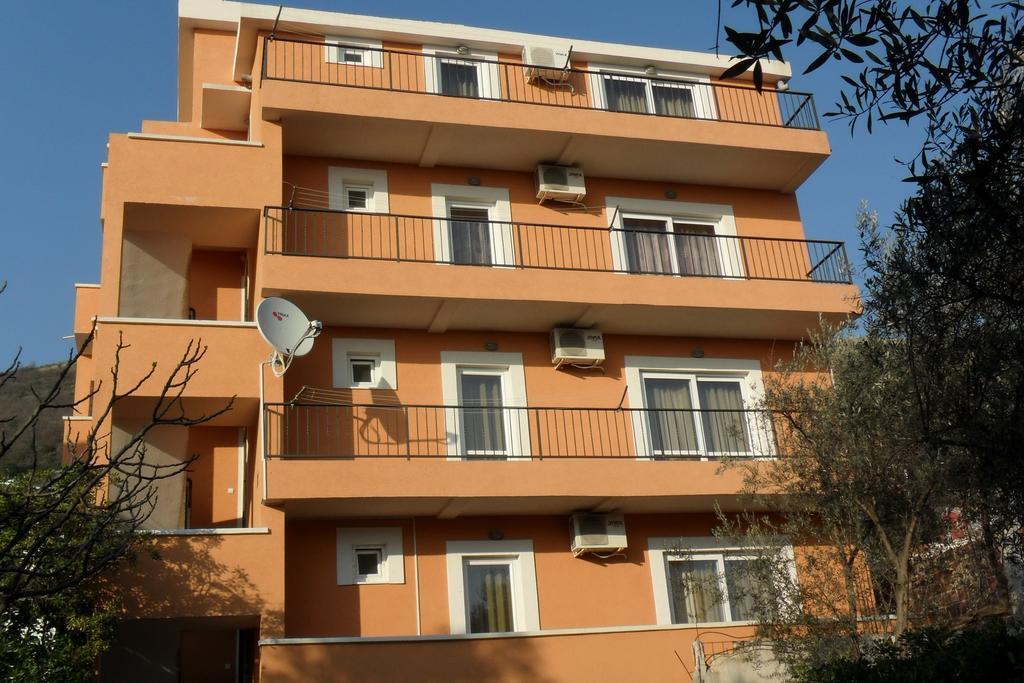 Villa Nadezda Petrovac Kamer foto