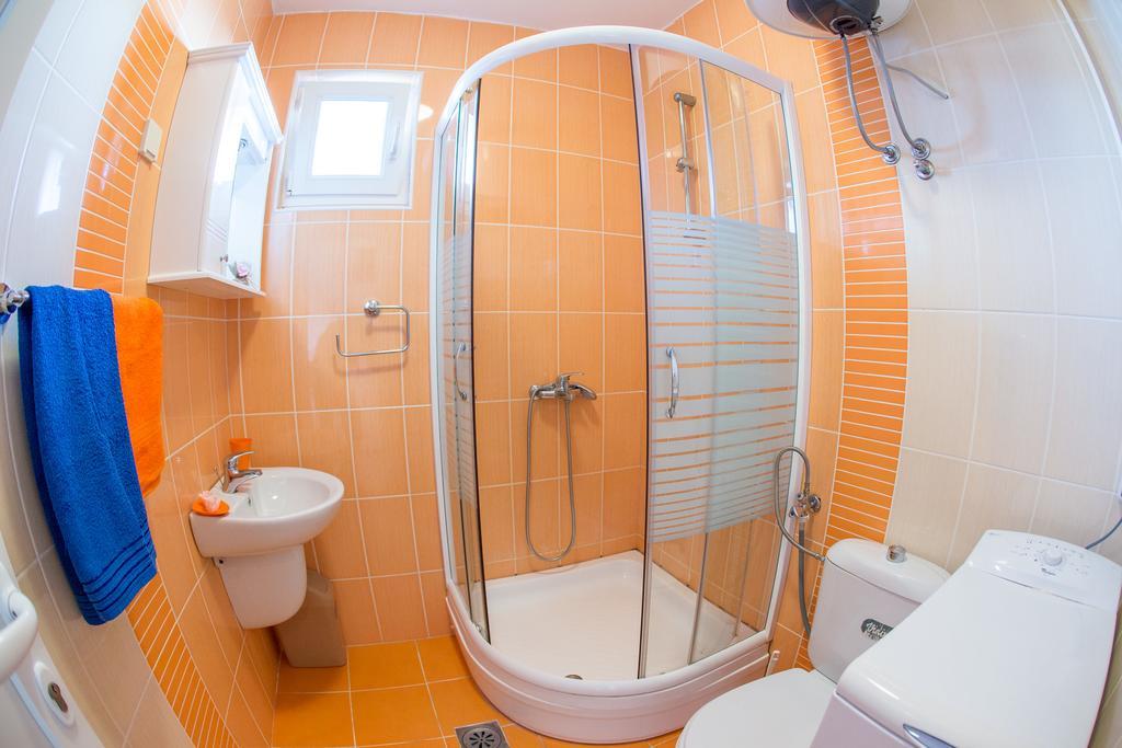 Villa Nadezda Petrovac Buitenkant foto