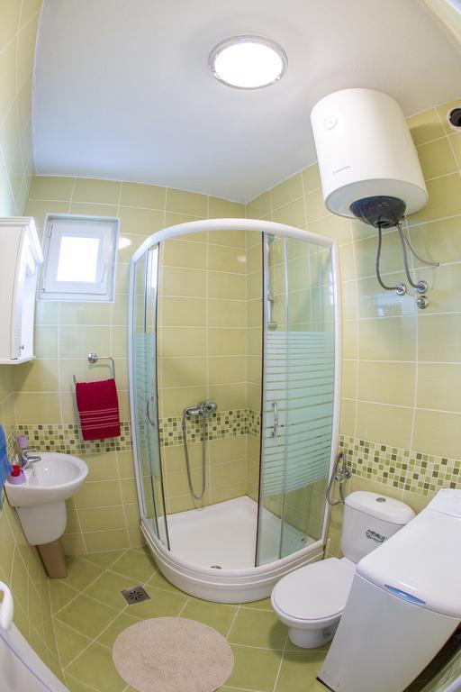 Villa Nadezda Petrovac Buitenkant foto